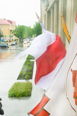 Panevėžys ant savivaldybės pastato iškėlė istorinę Baltarusijos vėliavą