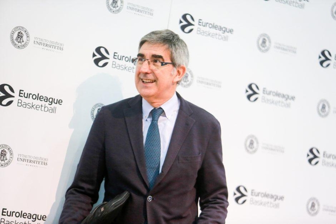 J. Bertomeu