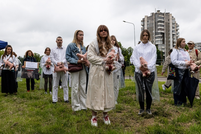 Protestas prie Valstybinės maisto ir veterinarijos tarnybos