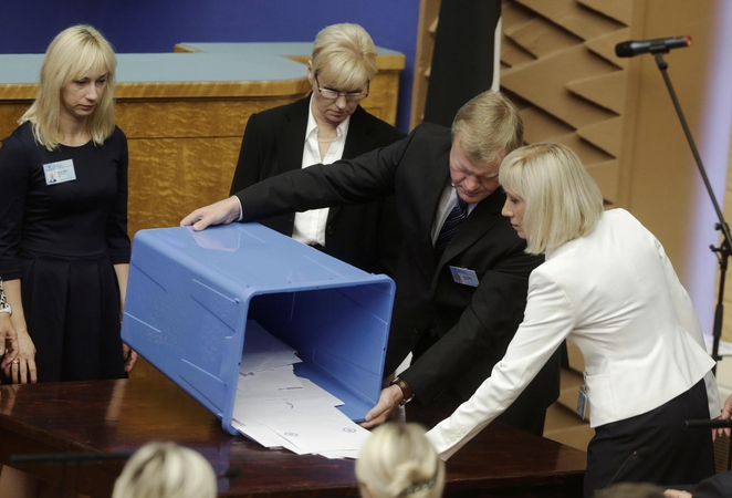 Estijos parlamentas ir trečią kartą neišrinko šalies prezidento