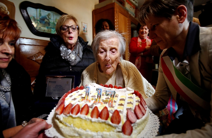 Italijoje mirė seniausias pasaulio žmogus