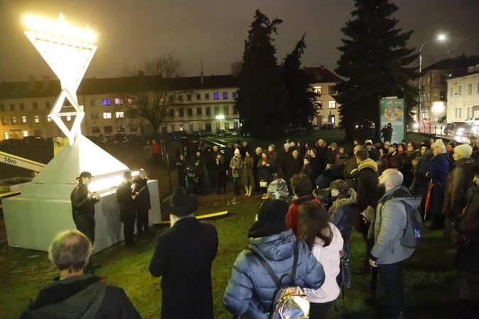 Kaune įžiebta didžioji Chanukos menora