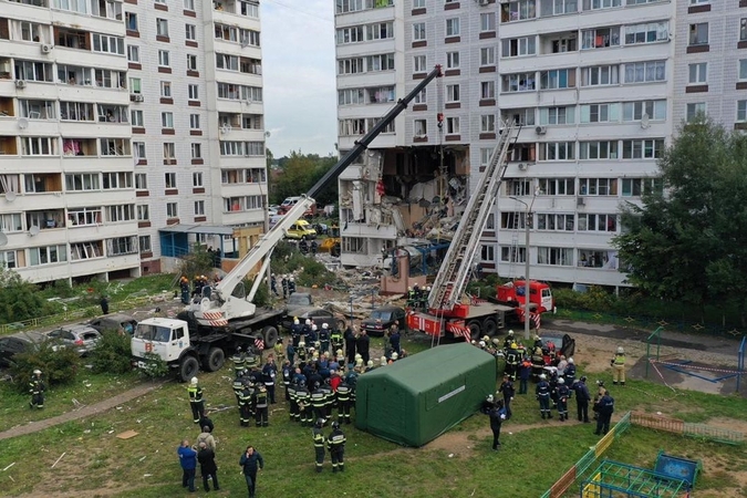 Per sprogimą devynaukščiame name netoli Maskvos žuvo septyni žmonės