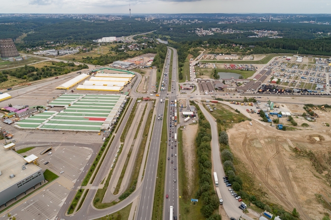 Ruošiantis antrajam Gariūnų sankryžos rekonstrukcijos etapui, savivaldybė išpirks žemės sklypą