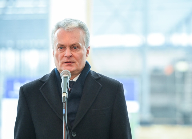 G. Nausėda tikisi, kad „Intersurgical“ gamykla prikels Visaginą