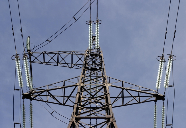 Rokiškio rajone dėl elektros įtampos svyravimų sugedo gyventojų prietaisai 