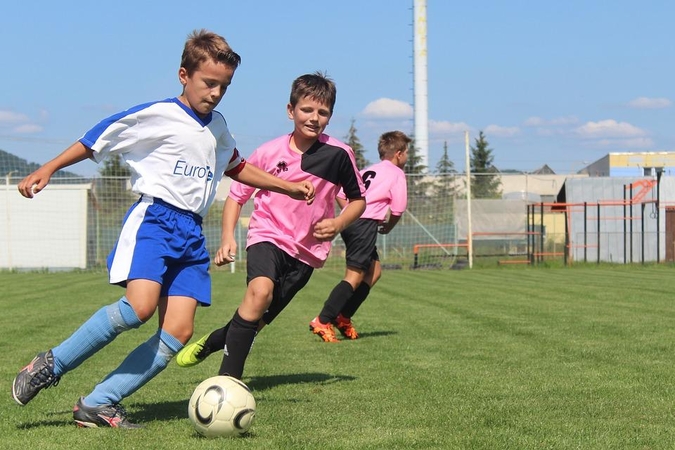 Mokyklose atsiras daugiau kūno kultūros pamokų?