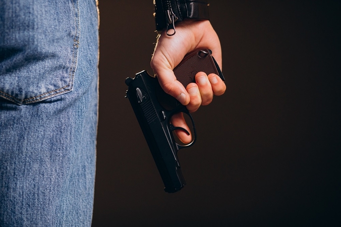 Vilniaus rajone neblaivus vyras grasino nepilnamečiui pneumatiniu ginklu