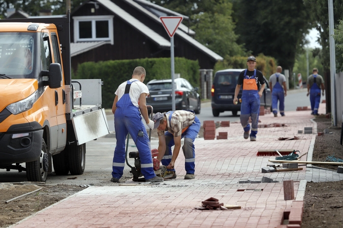 Neperskeltuose Neveronyse – atsinaujinimo ženklai