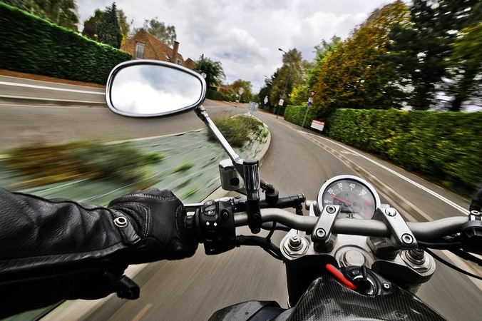 „Regitra“: praktikos egzaminą galima laikyti savo motociklu
