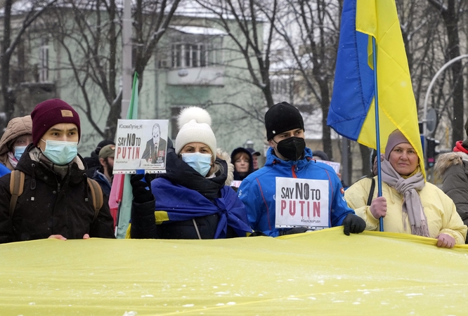 JAV ir Rusija pradeda sudėtingas derybas dėl Ukrainos