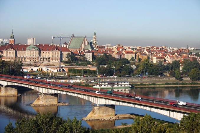 Varšuvoje susitinka devynių ES šalių diplomatijos vadovai