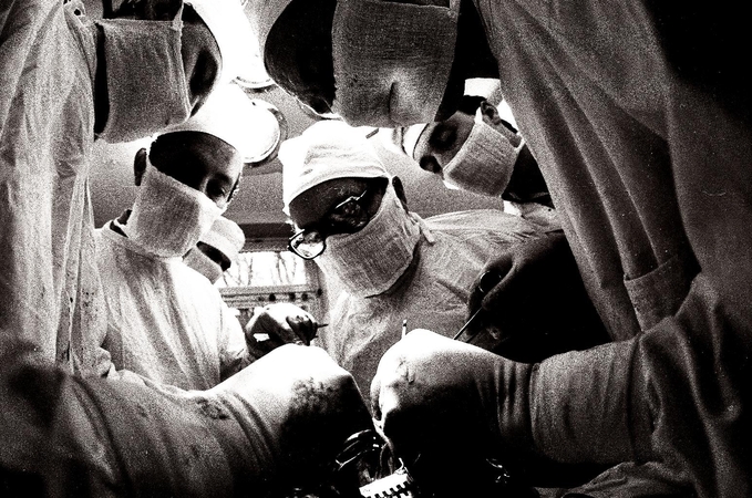 Širdies transplantacija prieš 30 metų