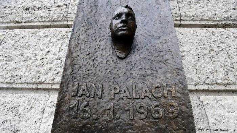 Parodoje pagerbs antikomunistinio pasipriešinimo simbolį J. Palachą
