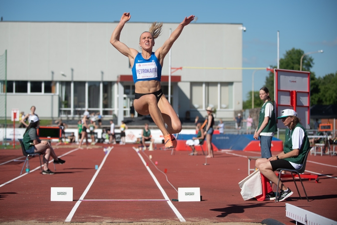 Lietuvos lengvosios atletikos čempionate – titulų serijos ir gausybė asmeninių rekordų