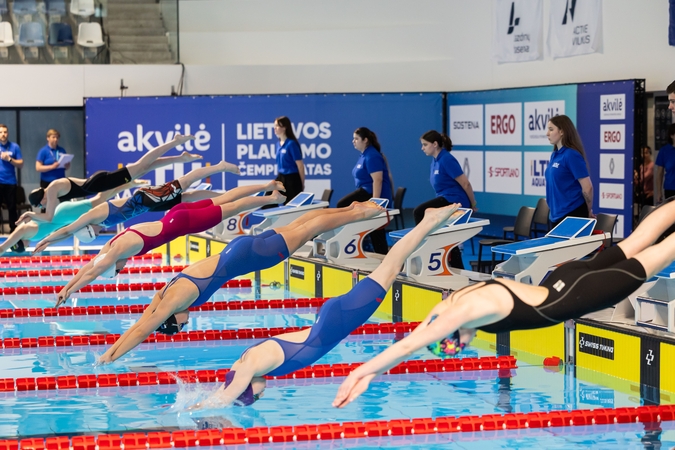 „Akvilė” Lietuvos plaukimo čempionate – rekordų liūtis