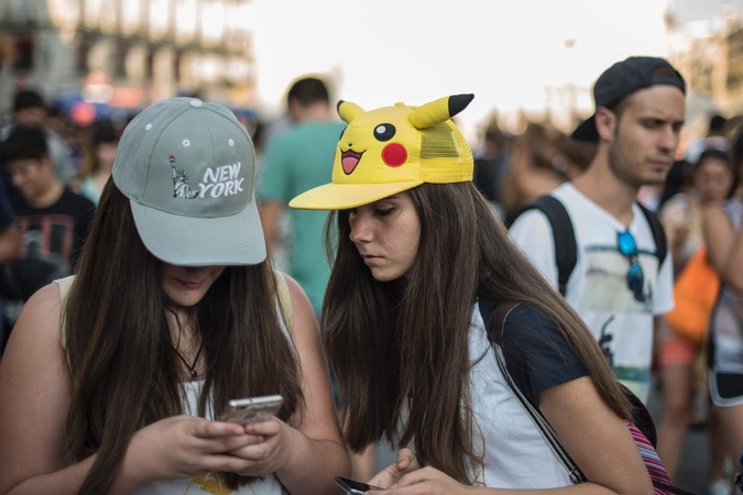 „Pokemon Go“ gerbėjams žaidimo aksesuarų teks palaukti