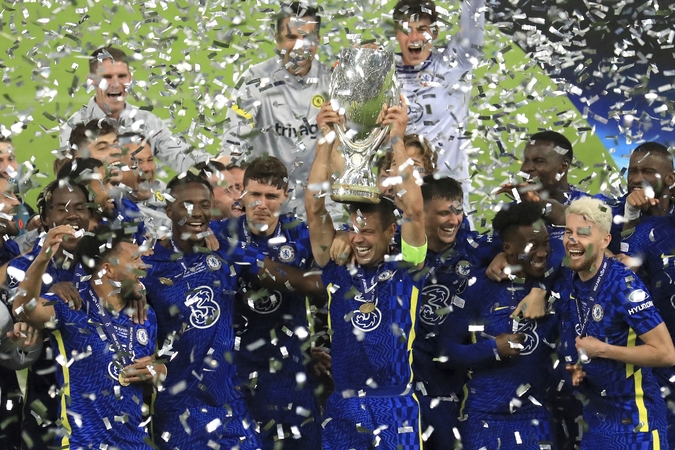 Dar vienas trofėjus: po baudinių dramos UEFA supertaurė – „Chelsea“ rankose