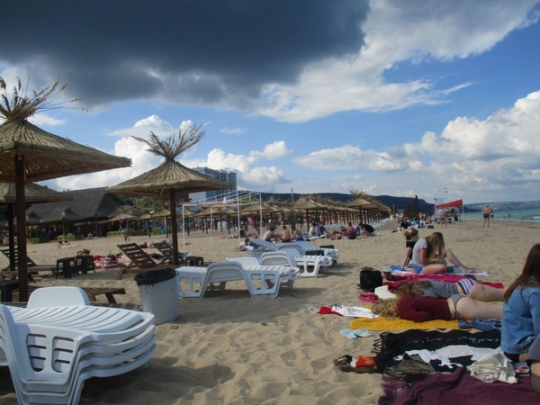 Bulgarija nuo gegužės 1 d. įsileis turistus
