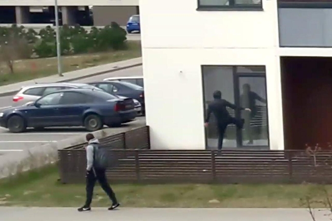 Pasipiktino policijos pareigūnais: bandymas apiplėšti – ne nusikaltimas?