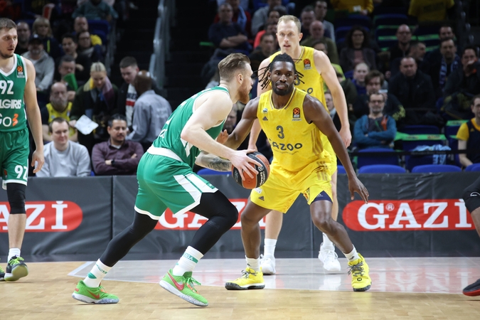 „Žalgiris“ svečiuose po atkaklios kovos įveikė Eurolygos autsaiderius