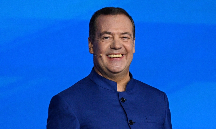 Dmitrijus Medvedevas