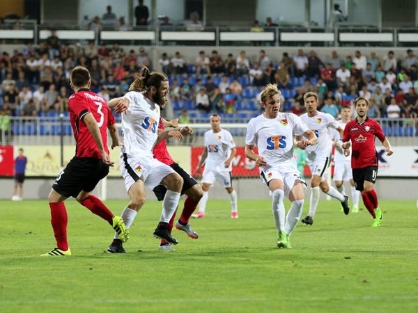 „Jagiellonia“ pasiekė lygiąsias išvykoje, A. Novikovas atliko rezultatyvų perdavimą