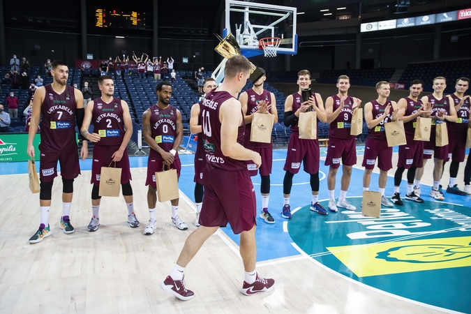 „Lietkabelis“ iškovojo R. Sargūno taurę