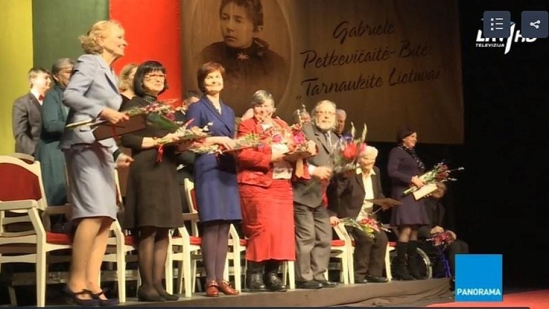Įteikti G. Petkevičaitės-Bitės atminimo medaliai