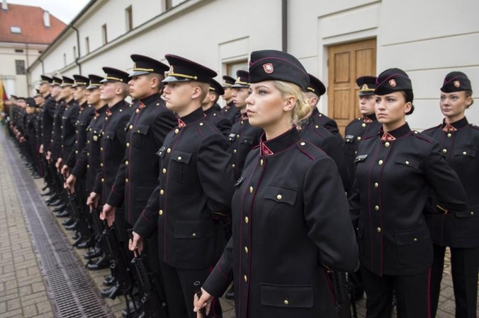 Lietuvos karo akademijos pirmakursiai prisiekė tarnauti Lietuvai