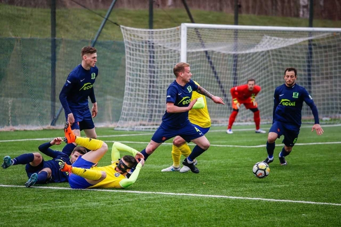 „Atlantas“ nusileido „Trakų“ futbolininkams