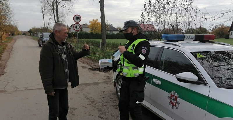 Marijampolės apskrities policija: baudų pažeidėjams neskyrėme, tik įspėjome