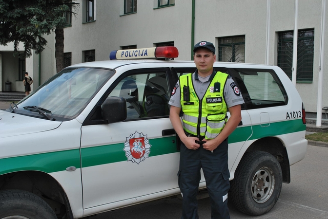 Policininkas persekiojo neblaivų vairuotoją