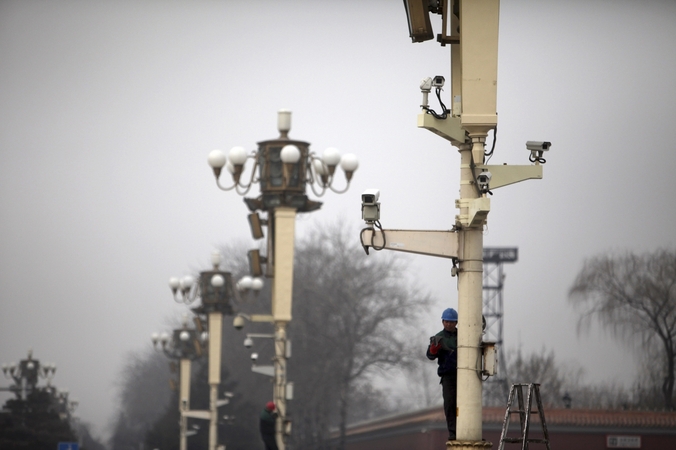 Pietų Korėjos kariai pašalino virš tūkstančio Kinijoje pagamintų vaizdo stebėjimo kamerų