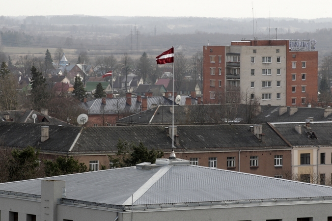 Daugpilyje sulaikytas Rusijos pilietis, skraidinęs droną šalia riboto patekimo vietų