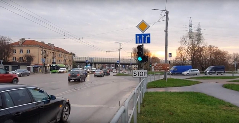 Pakeistos Kelių eismo taisyklės Kauno gatvėse kelia chaosą