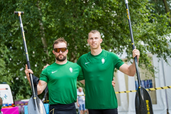 Vadimas Korobovas ir Henrikas Žustautas