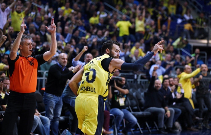 Eurolygos čempionai be vargo sudorojo Belgrado klubą