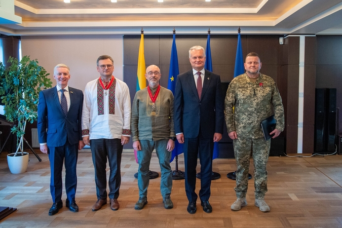 Ukrainos kariuomenės vadui ir ministrams – Lietuvos valstybės apdovanojimai 