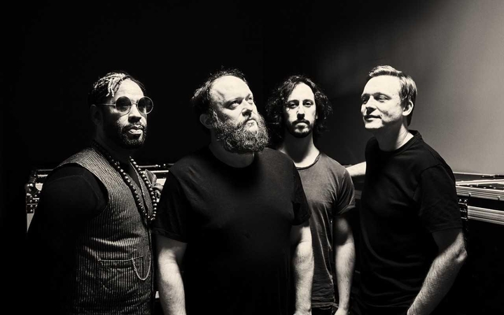 Muzikos troškuliui numalšinti – grupės „Jazzanova“ koncertas ir nemokamas vakarėlis