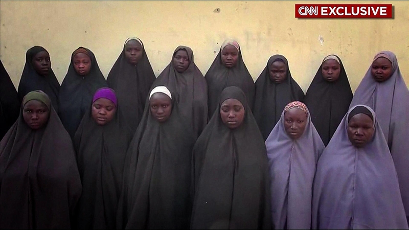 CNN: „Boko Haram“ įrodė, kad pagrobtos mergaitės gyvos