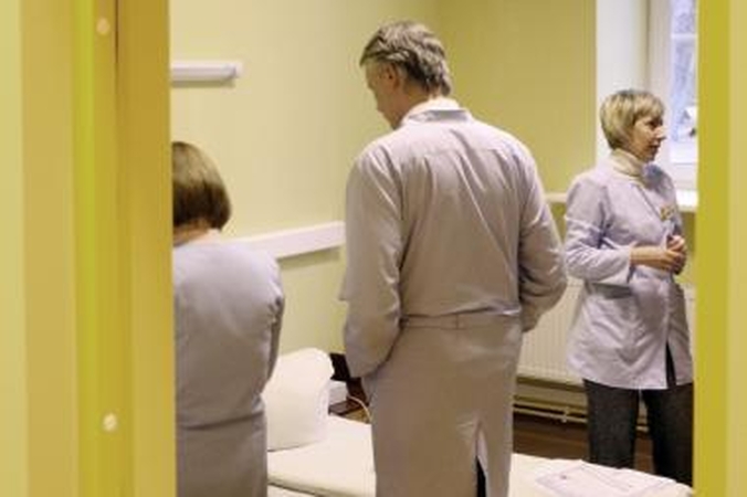 Vyriausybė leido panaudoti antivirusinius vaistus iš rezervo