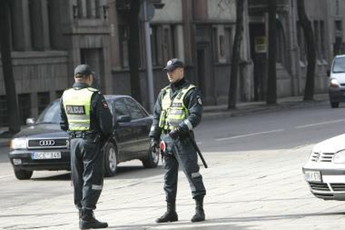 Gėjus remiantys heteroseksualai vilkės žaliai