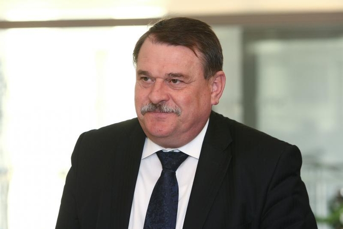 LLRA nebėra tvirtai įsikibusi į 2 ministrų portfelius