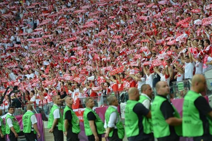 Per futbolo čempionatą beveik 230 aistruolių teisė Lenkijos teismai