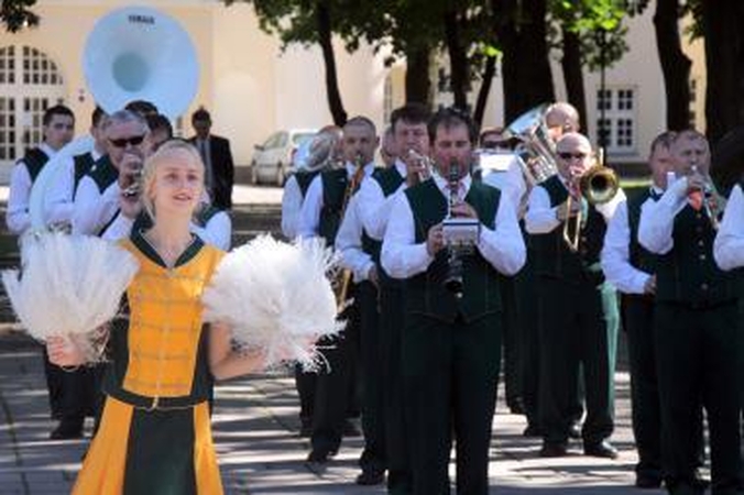 Kauniečius kviečia „Einam Kaunas 2010“ 