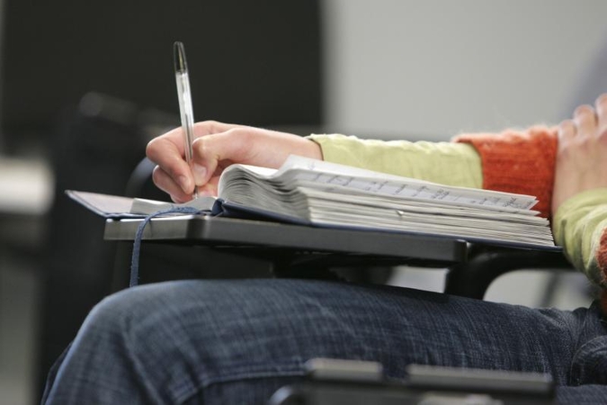 Valstybės ir ES lėšomis galės studijuoti per 5 tūkst. magistrantų