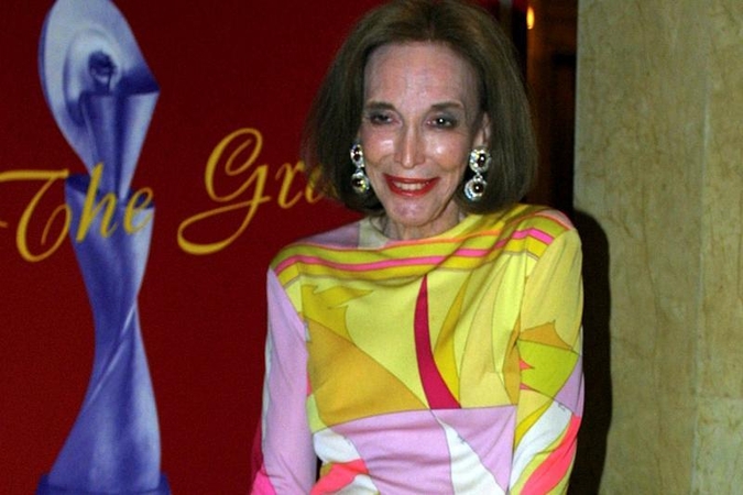 Mirė 90-metė „Cosmopolitan“ redaktorė Helen Gurley Brown