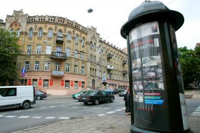 Teismas: Vilniaus savivaldybė ir "JCDecaux" privalo nutraukti sutartį