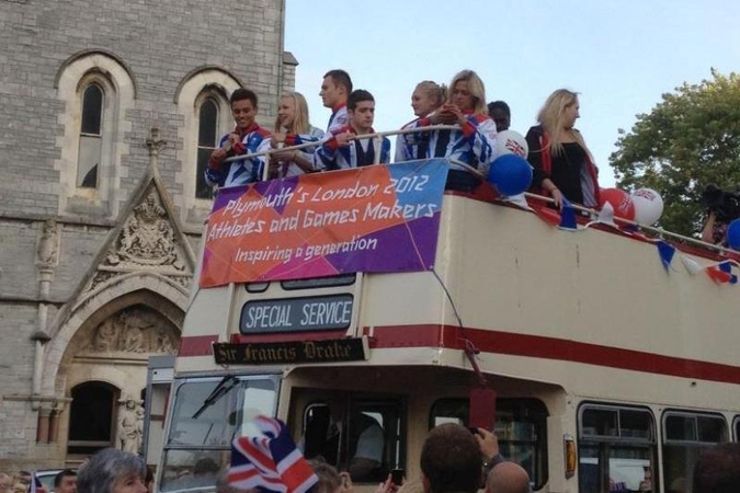 R.Meilutytė dalyvavo olimpiečių parade Plimute